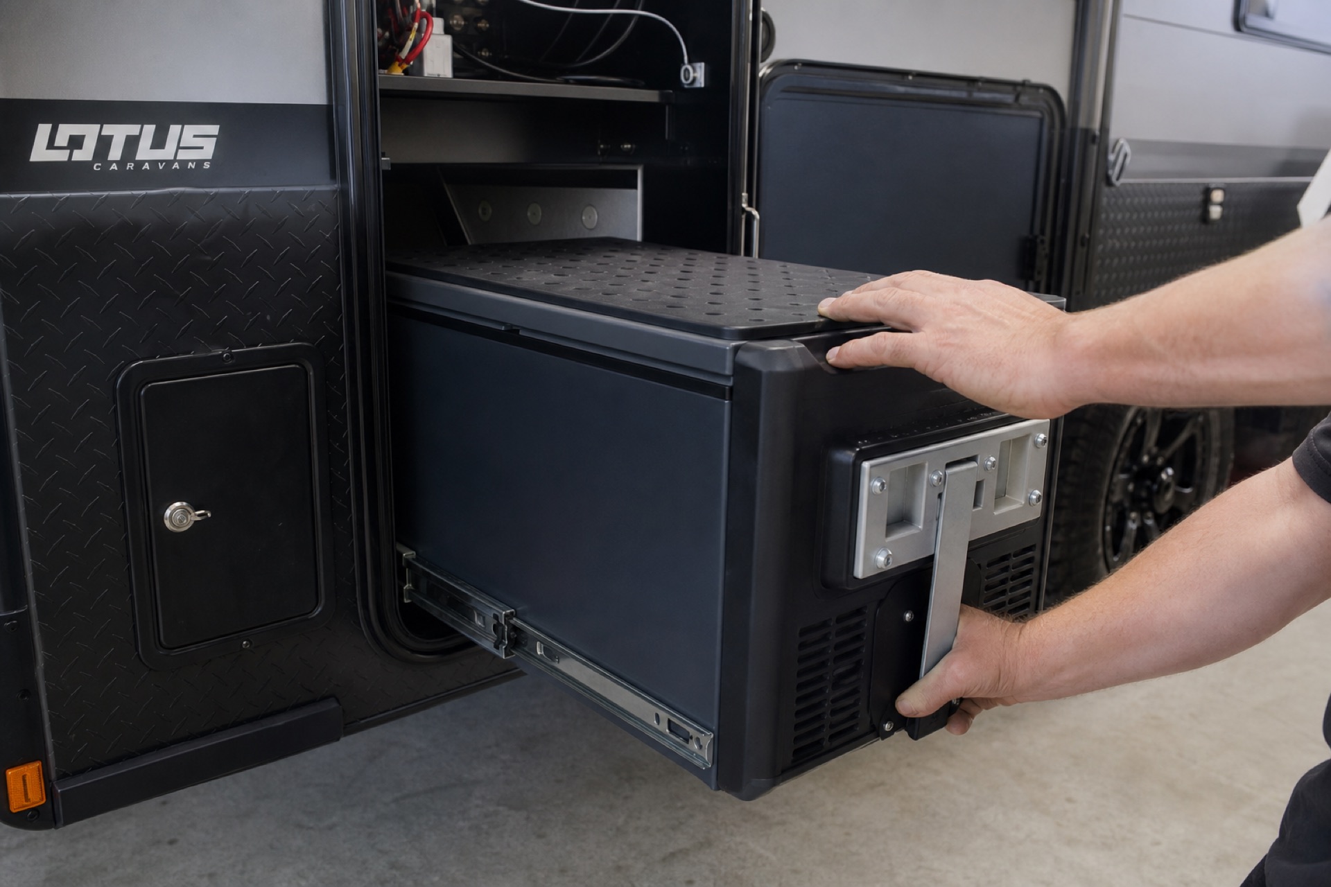 Caravan refrigerator installation