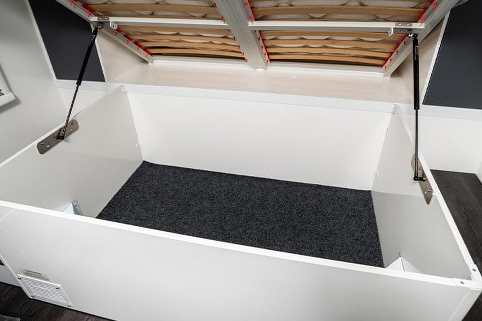Zone RV caravan interior fitout and cabinetry